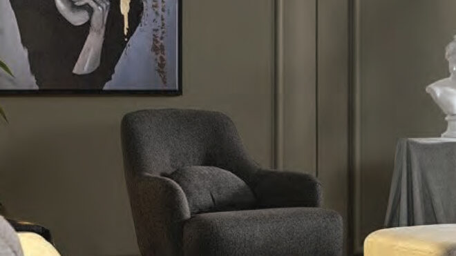 Split Arm Chair