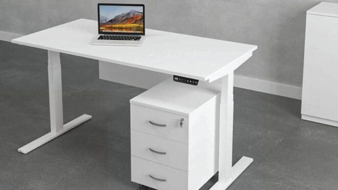 SMART HEIGHT ADJUSTABLE DESK
